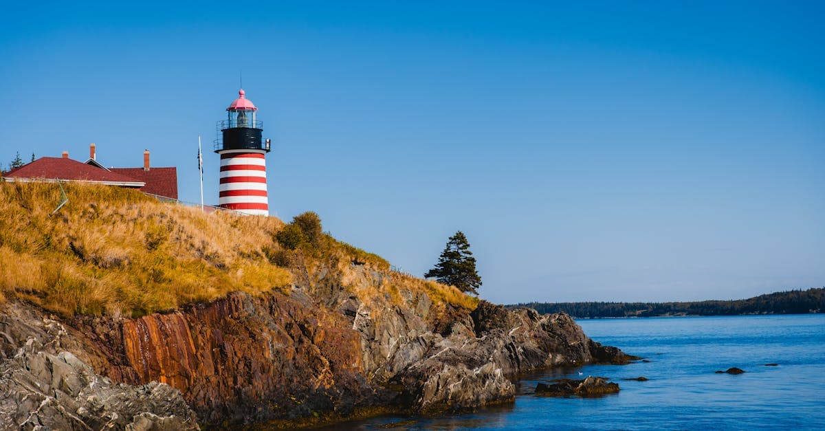 Maine — Maine lighthouse coast